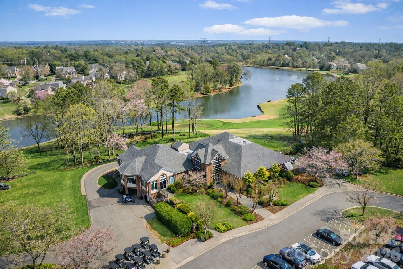 The Glen at Highland Creek - Residential