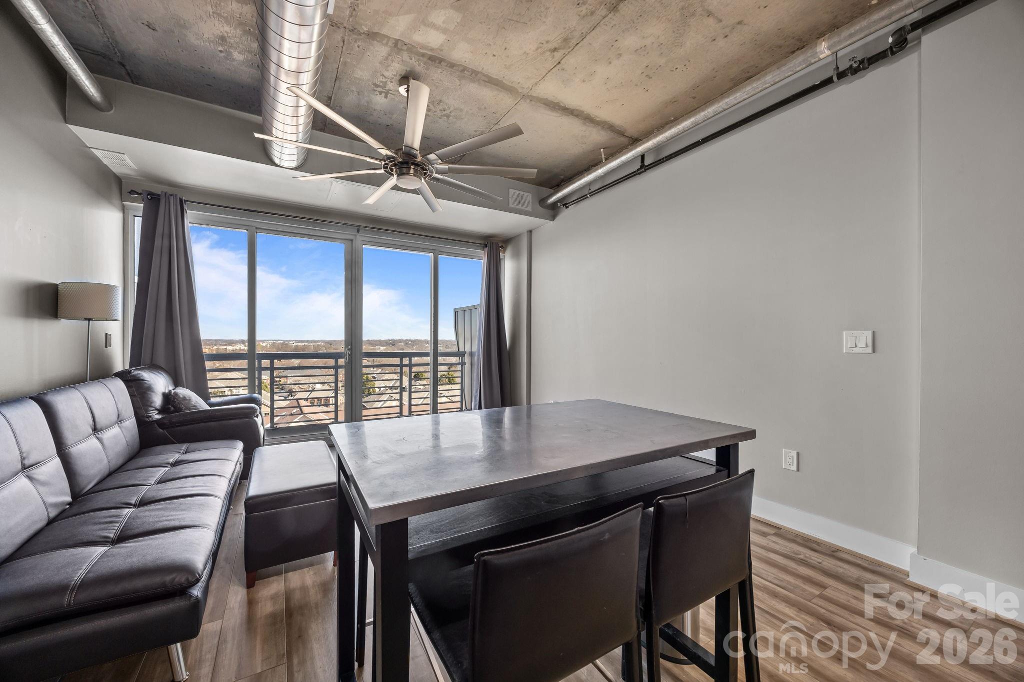 Courtside - Residential