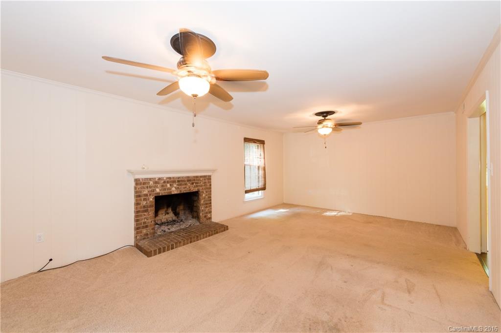 Wood Hollow - Residential