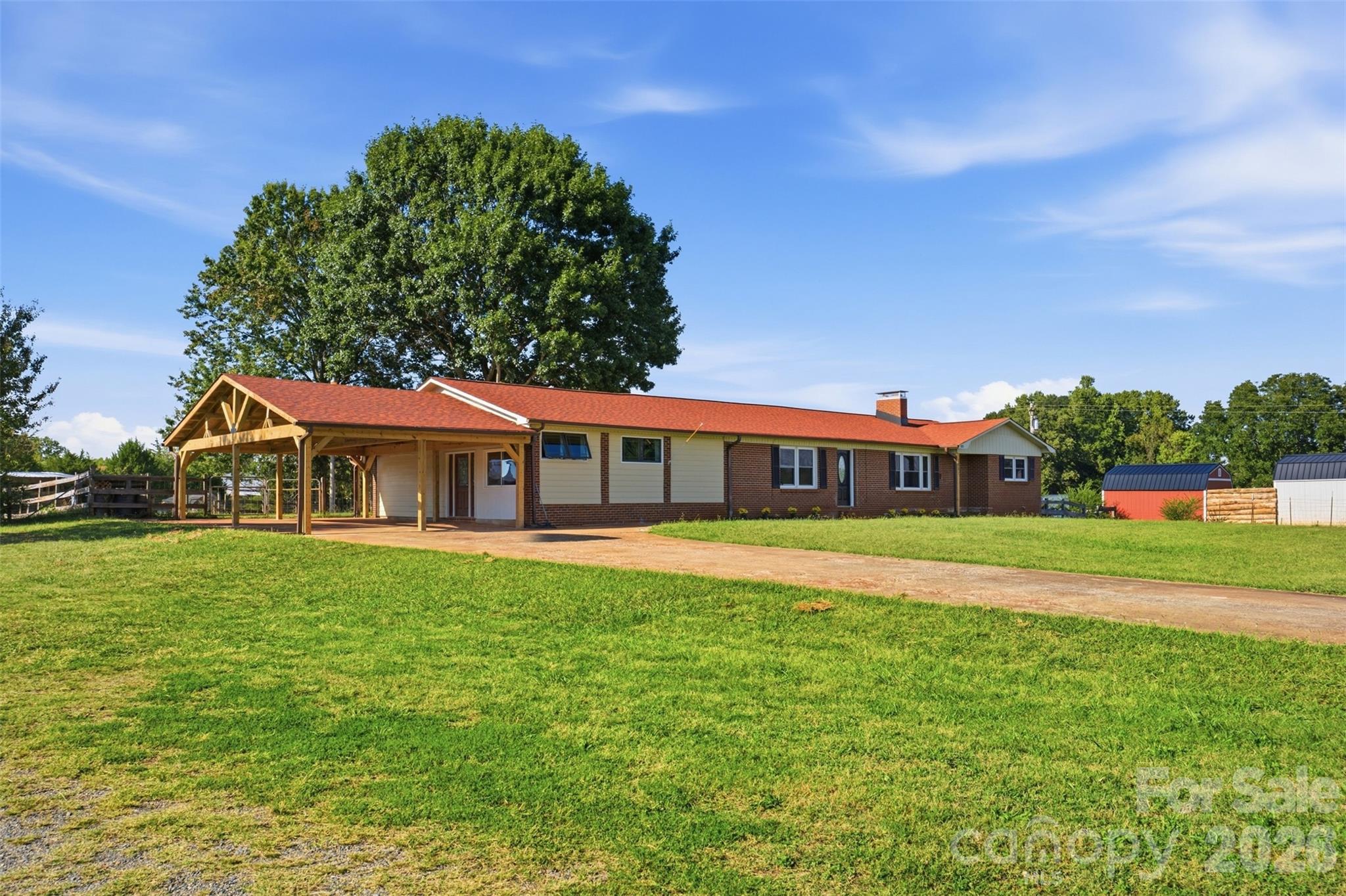 3881 Summerow Road