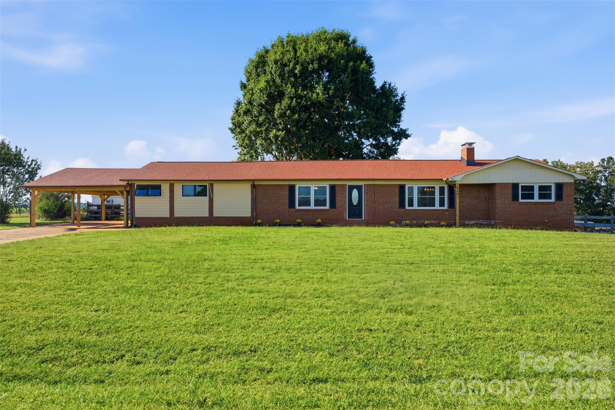 3881 Summerow Road