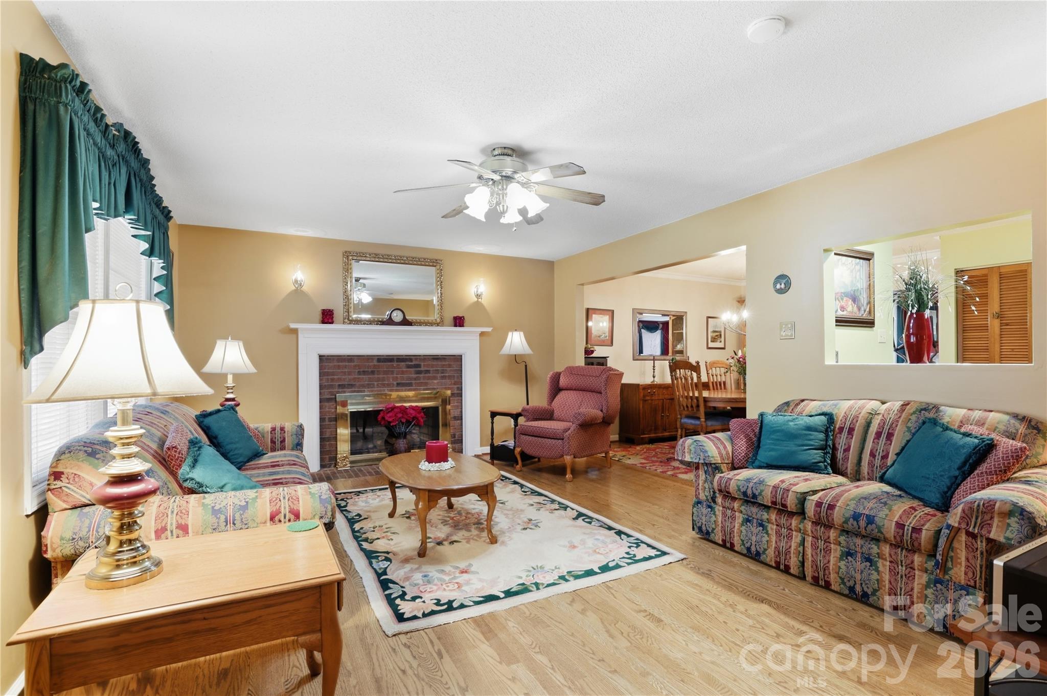 140 Eastwood Drive