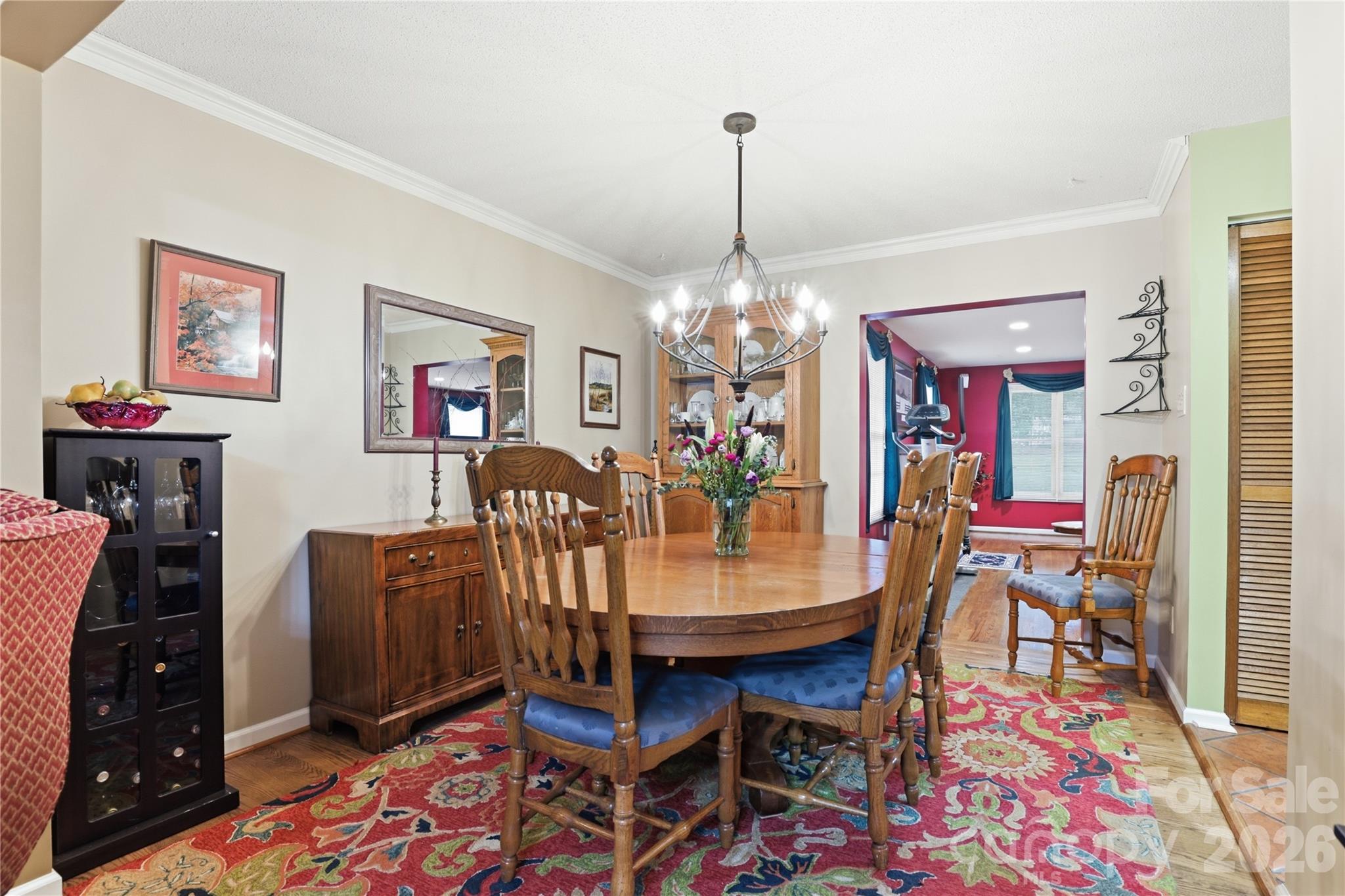 140 Eastwood Drive