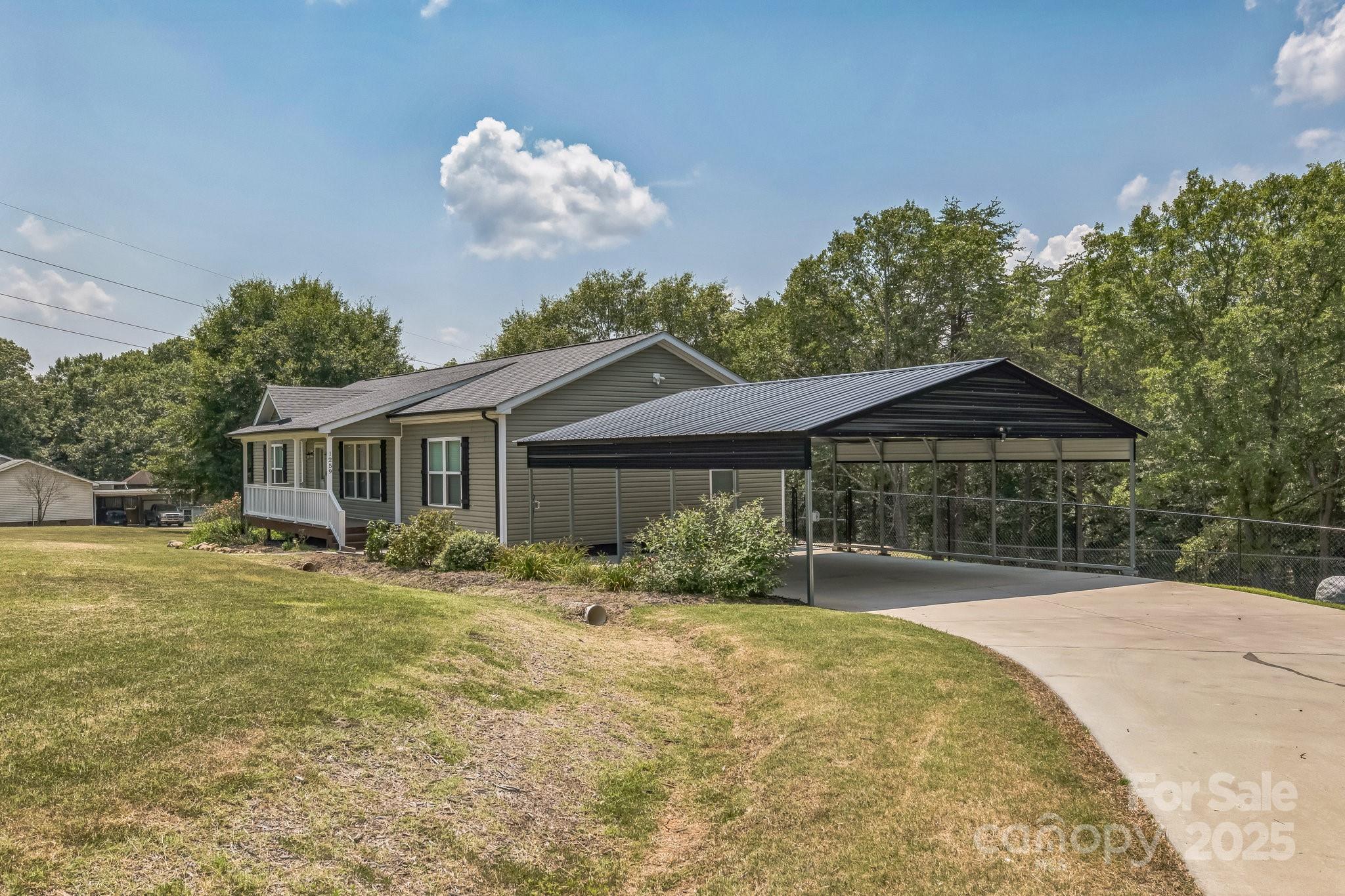 1259 Hardin Road
