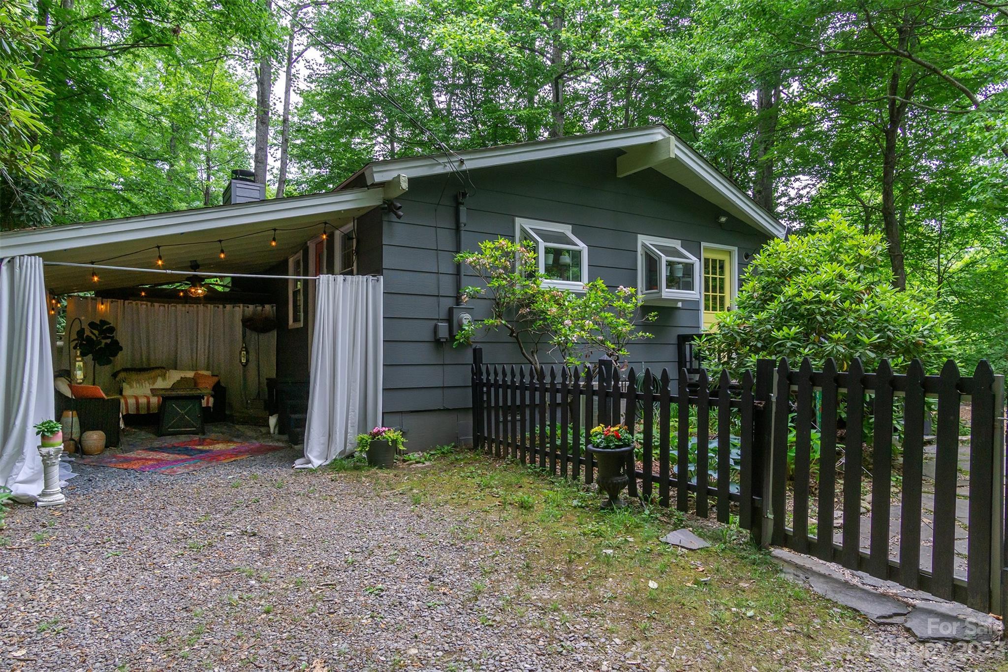 Lakey Gap Acres - Residential