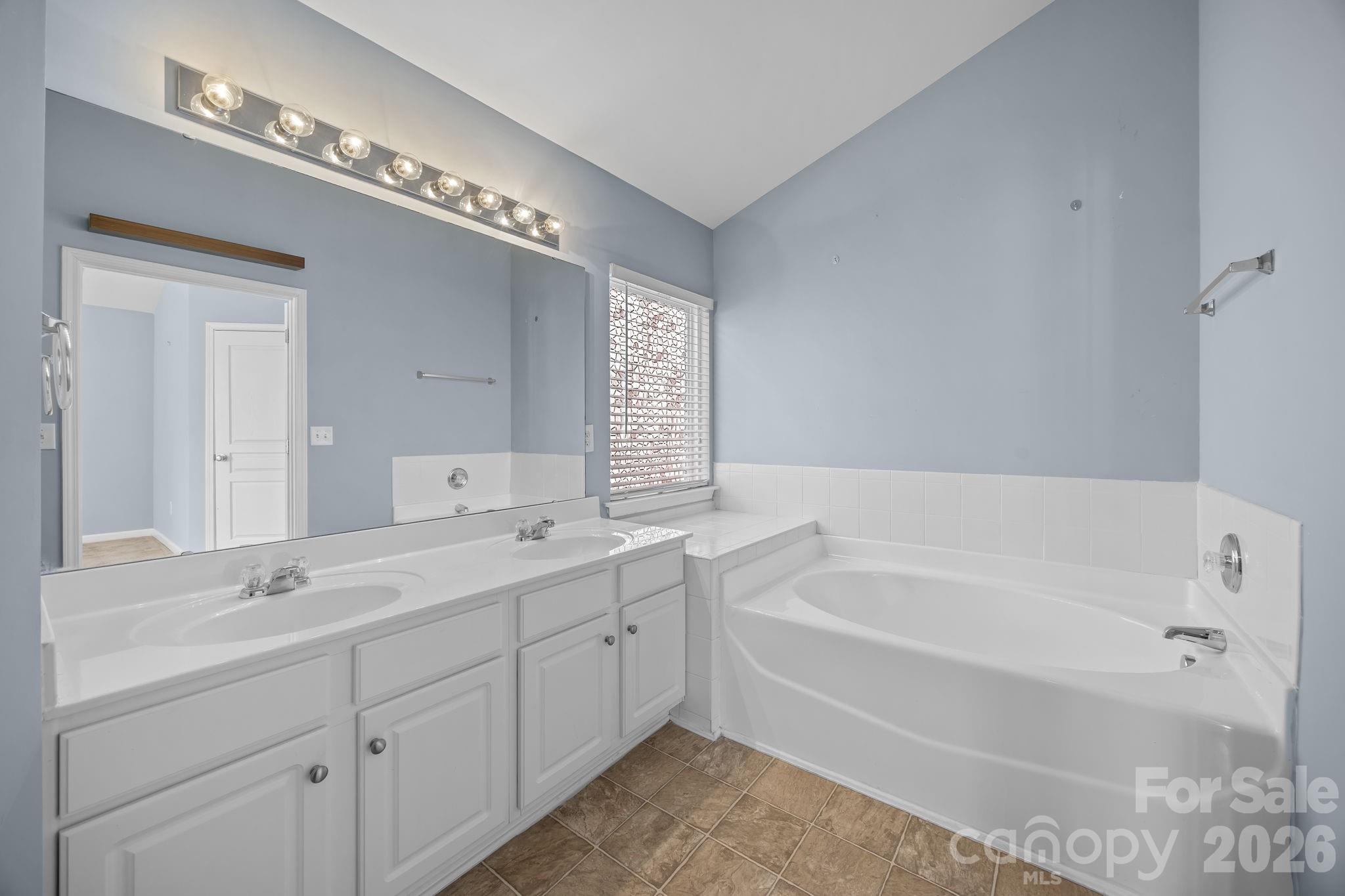 Villages Of Avonlea - Residential