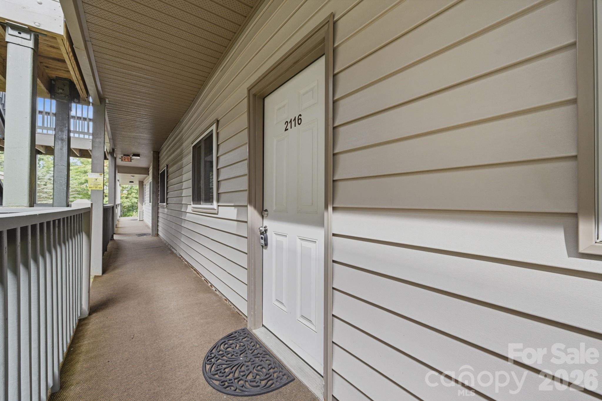 301 Pinnacle Inn Road 2116