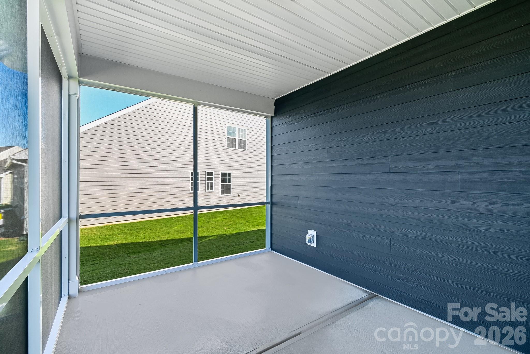 Roselyn - Residential