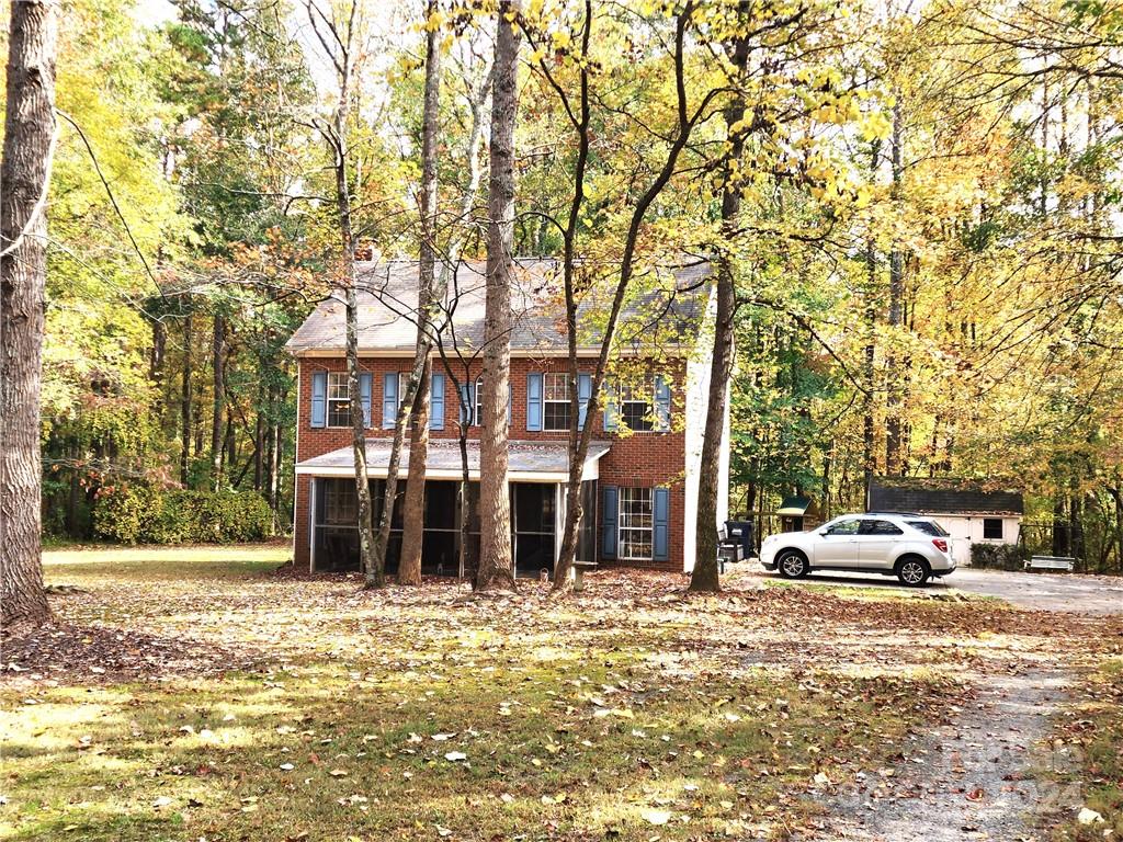 583 Roanoke Drive
