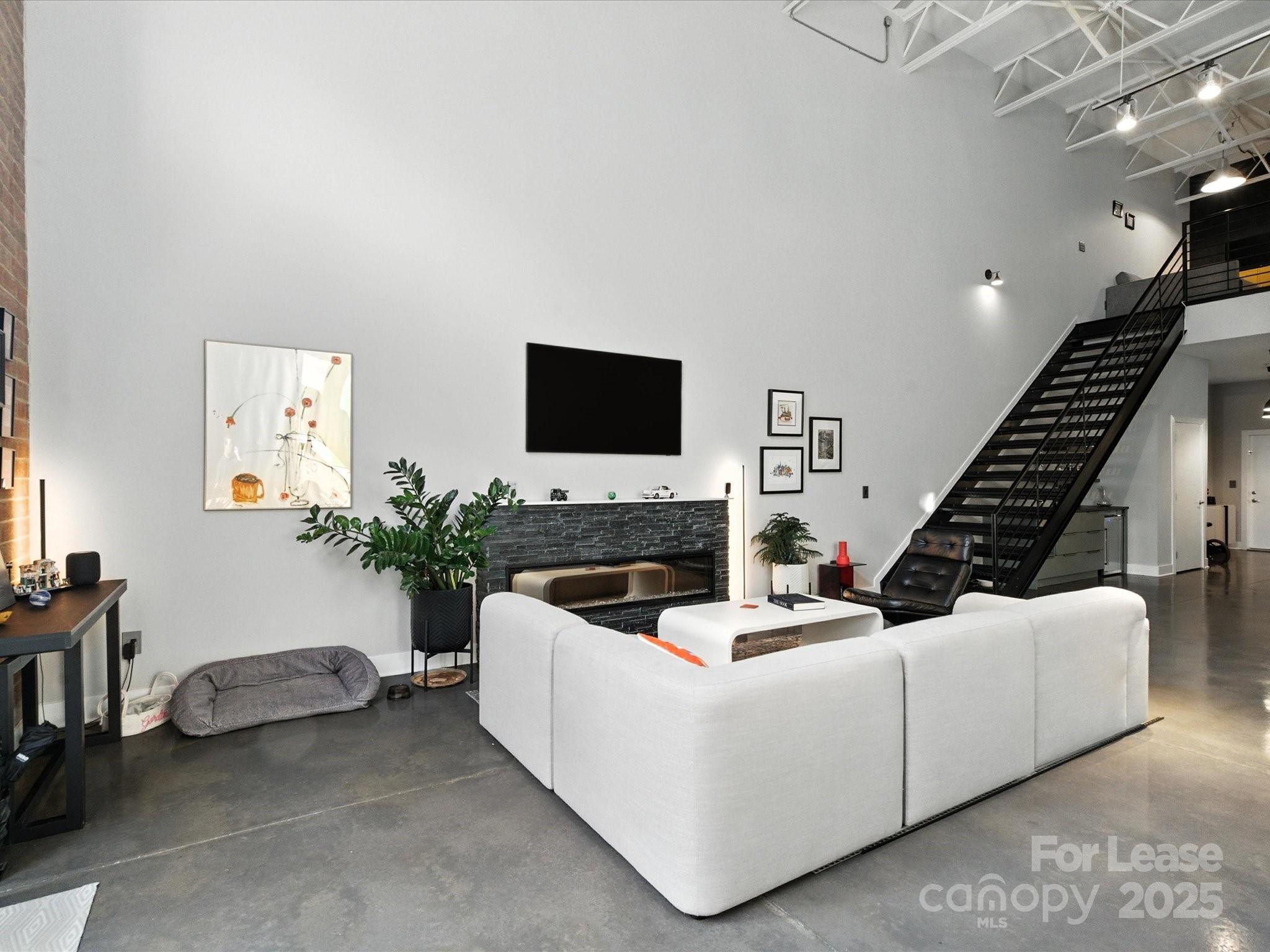 Skybox - Residential Lease
