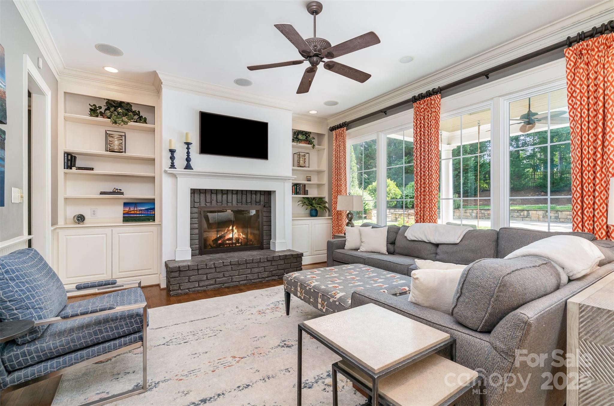 5537 Challis View Lane