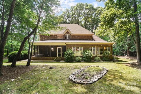 A home in Waxhaw