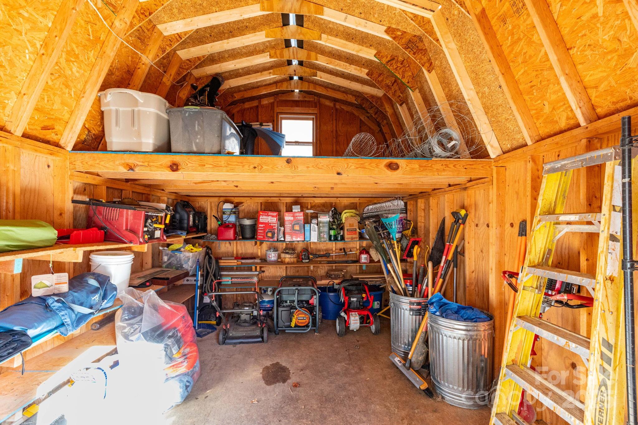 Shoot Out Mountain - Residential