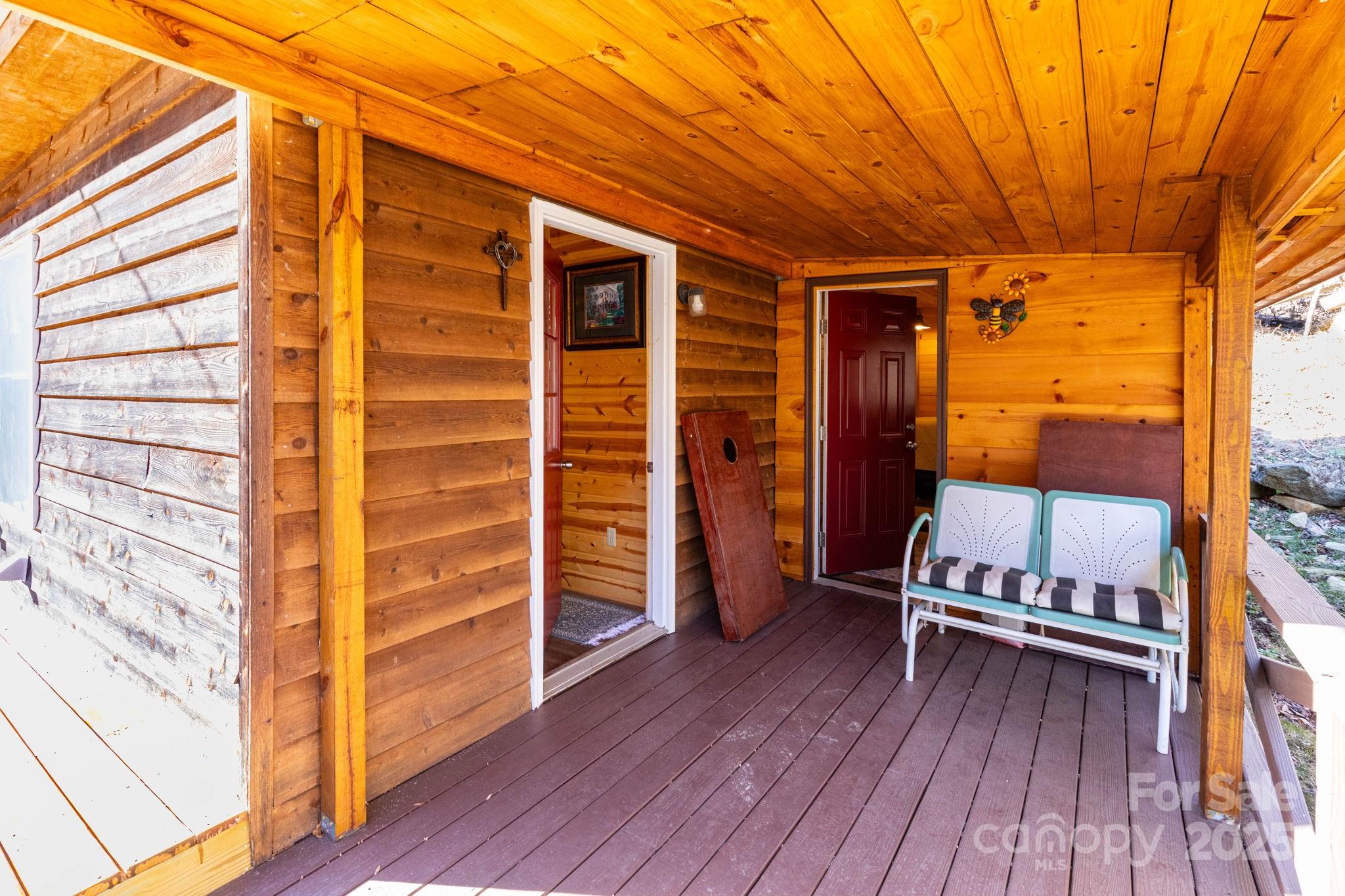 Shoot Out Mountain - Residential