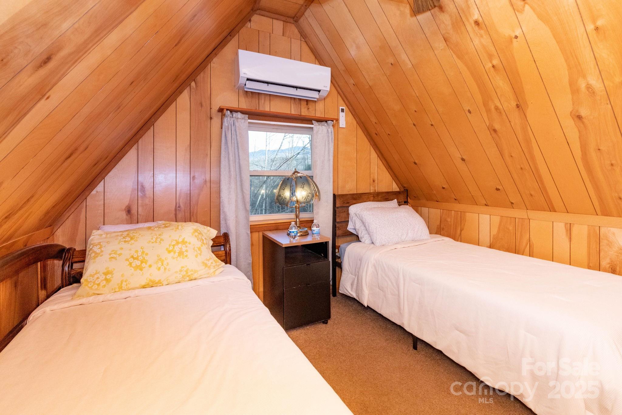 Shoot Out Mountain - Residential