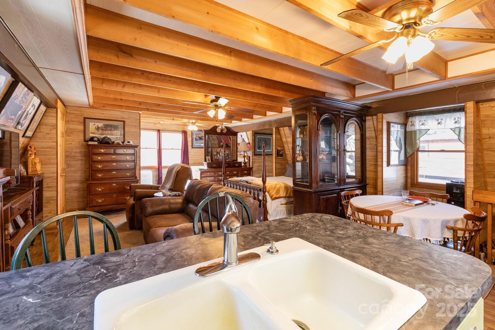 Shoot Out Mountain - Residential