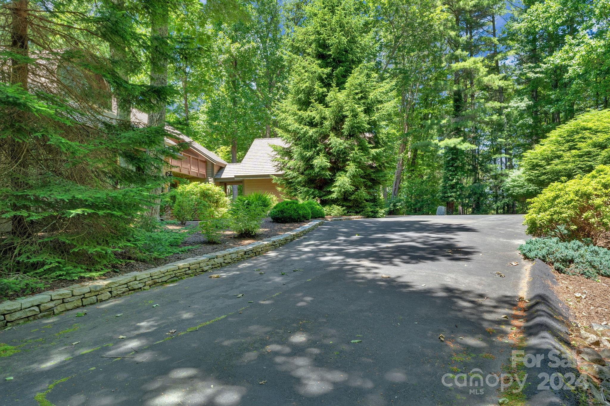 Valle Cay - Residential