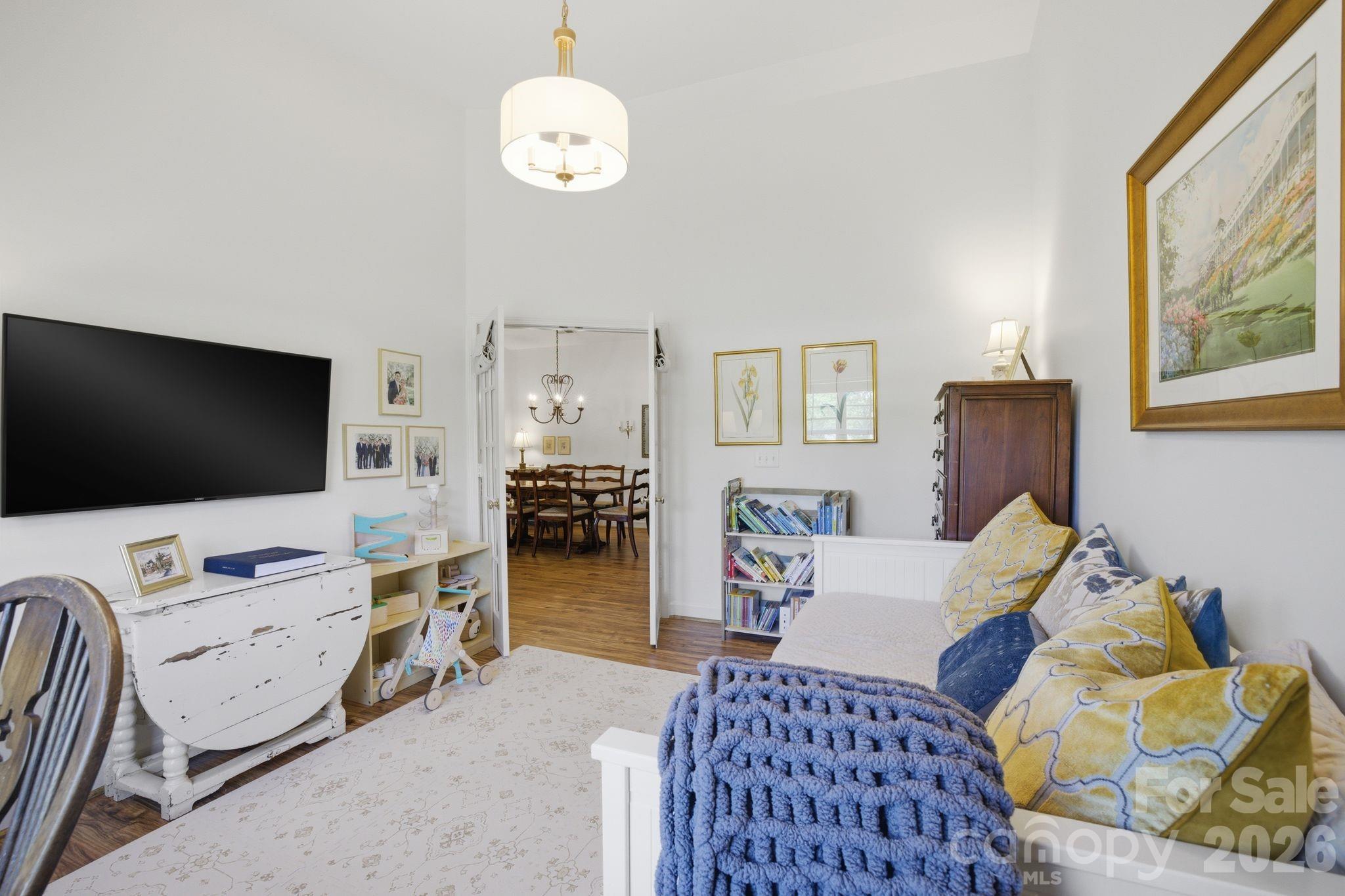 Alexander Chase - Residential