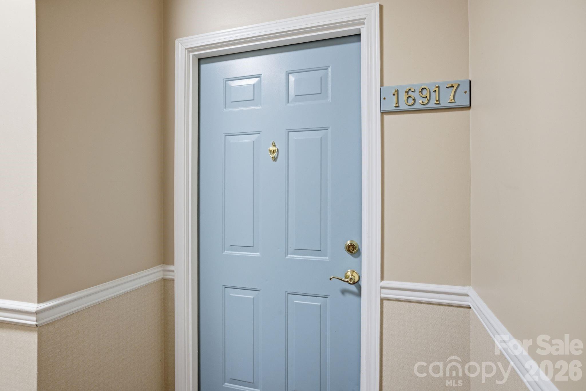 16917 Doe Valley Court