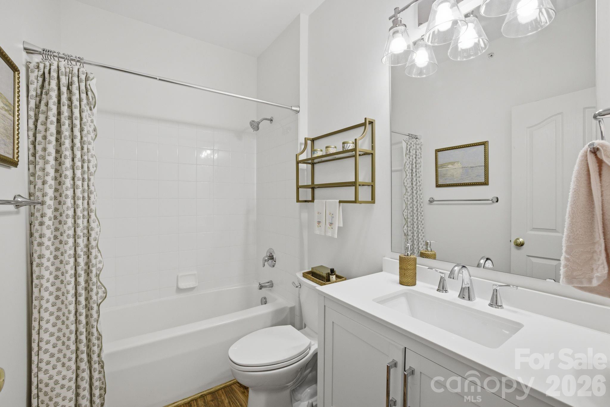 Alexander Chase - Residential