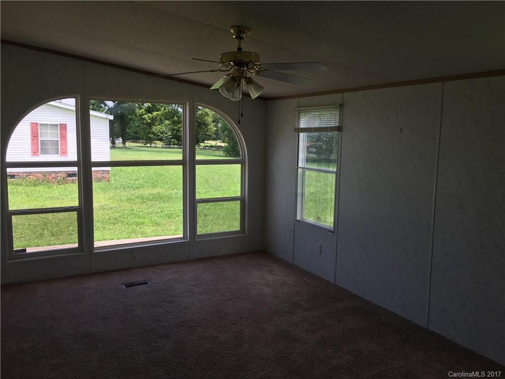 Victorias Landmark - Residential