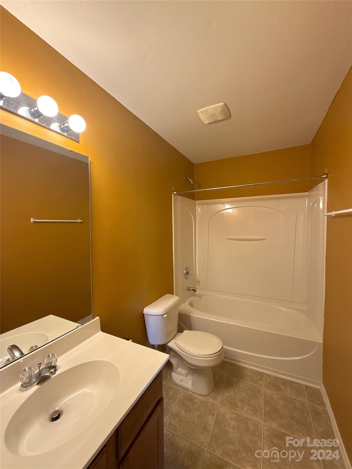 Mcintyre - Residential Lease