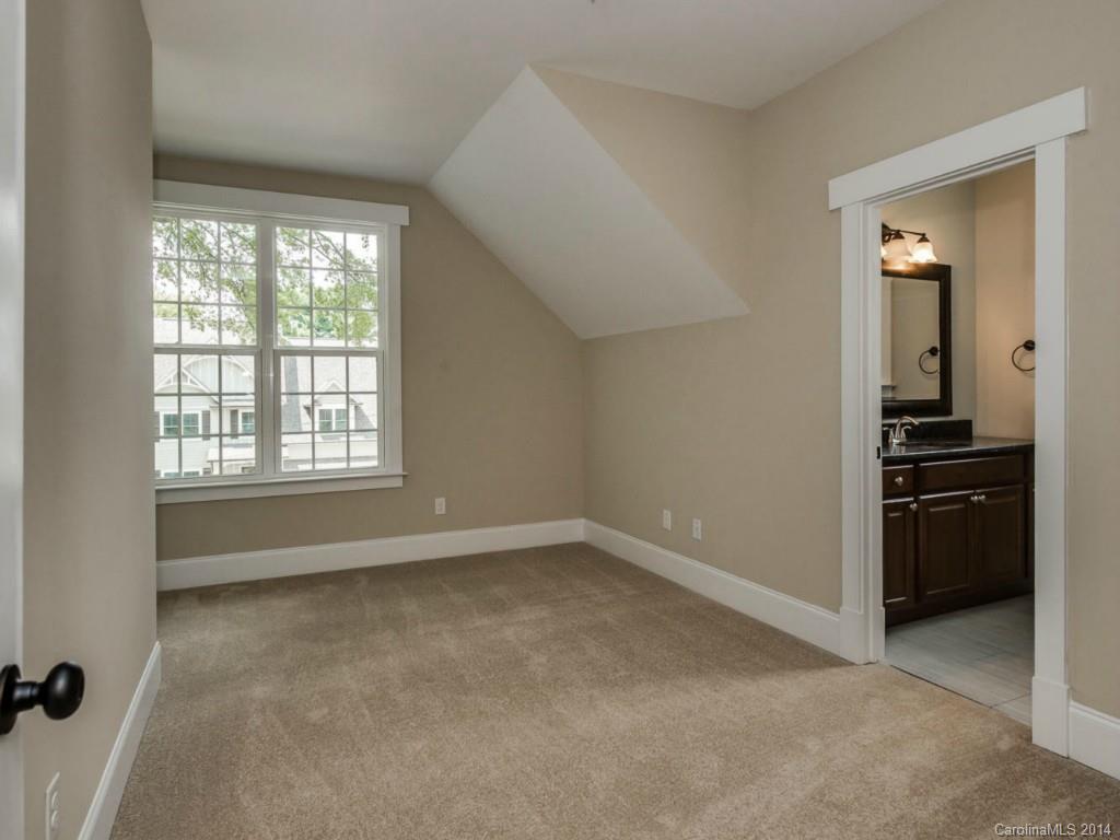 Villa Heights - Residential