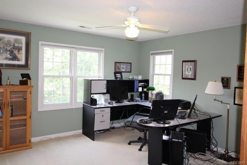 Forest Knoll - Residential