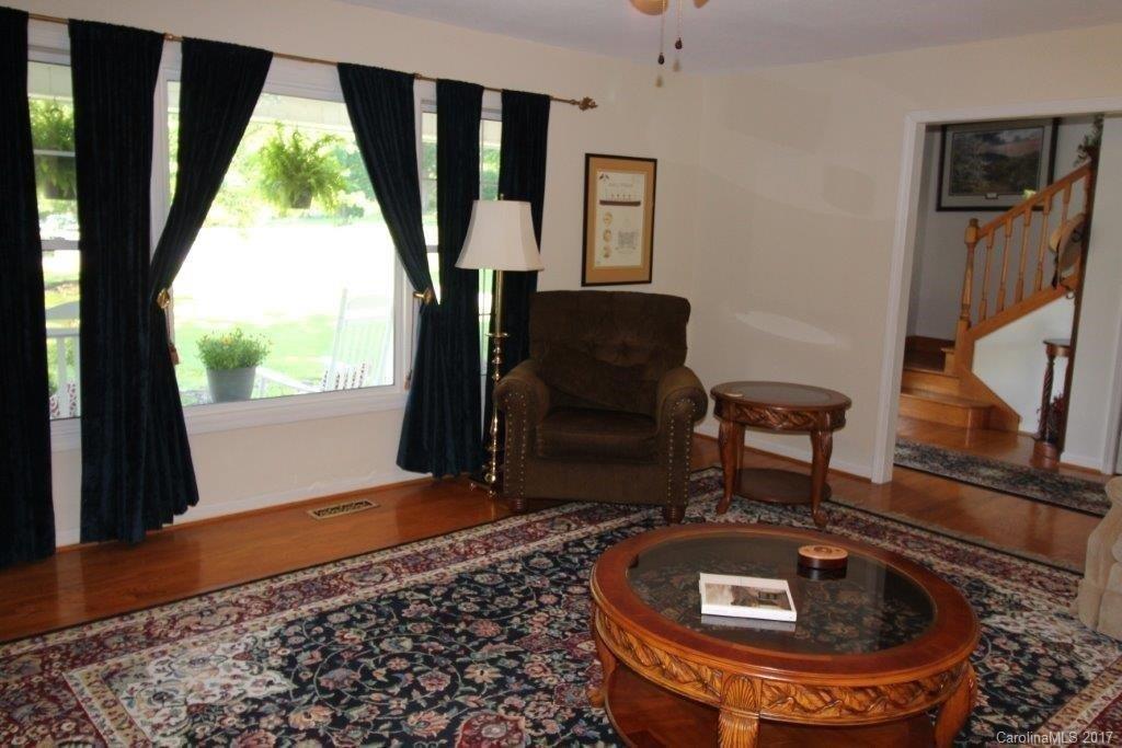 Forest Knoll - Residential