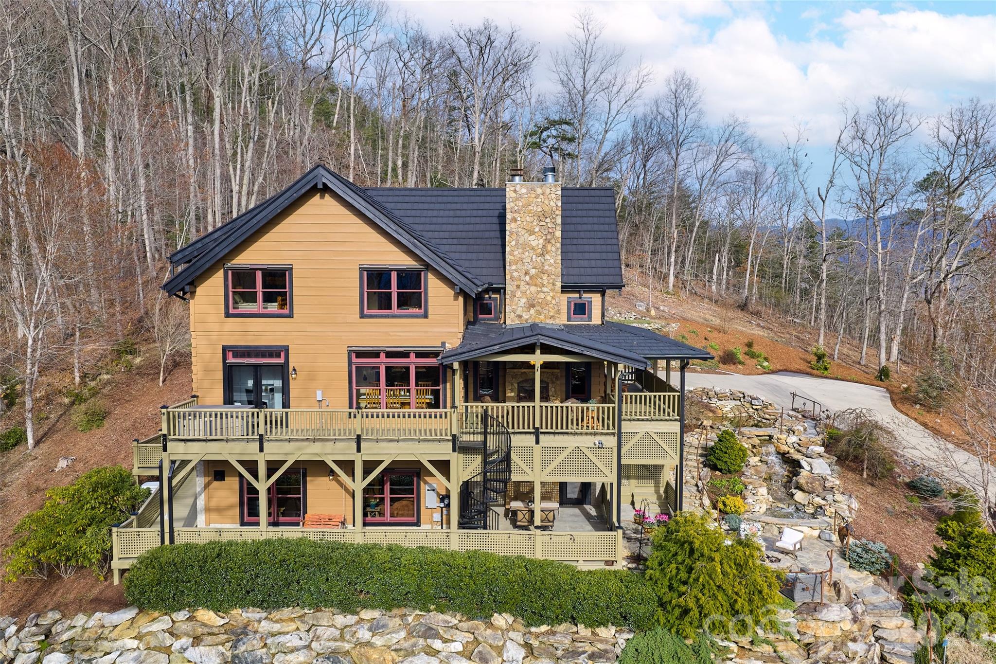 112 Hamburg Mountain Road