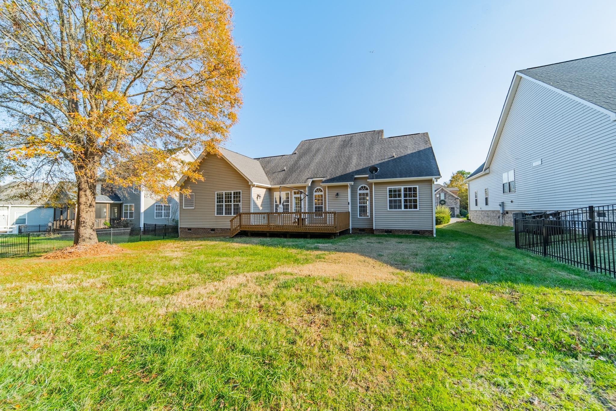 Seven Oaks - Residential