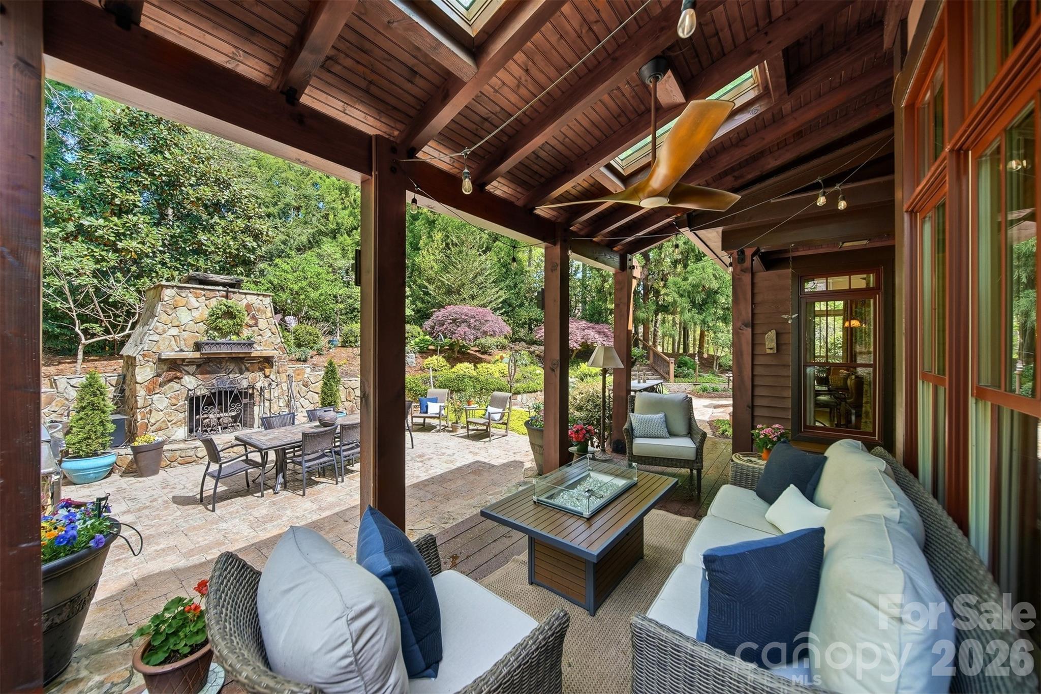 Rock Barn - Residential