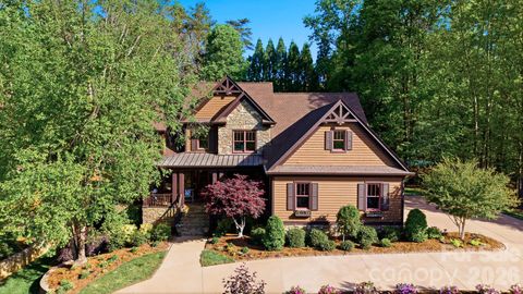 Photo of 2748 Trent Drive NE, Conover, NC 28613 (MLS # 4368333)