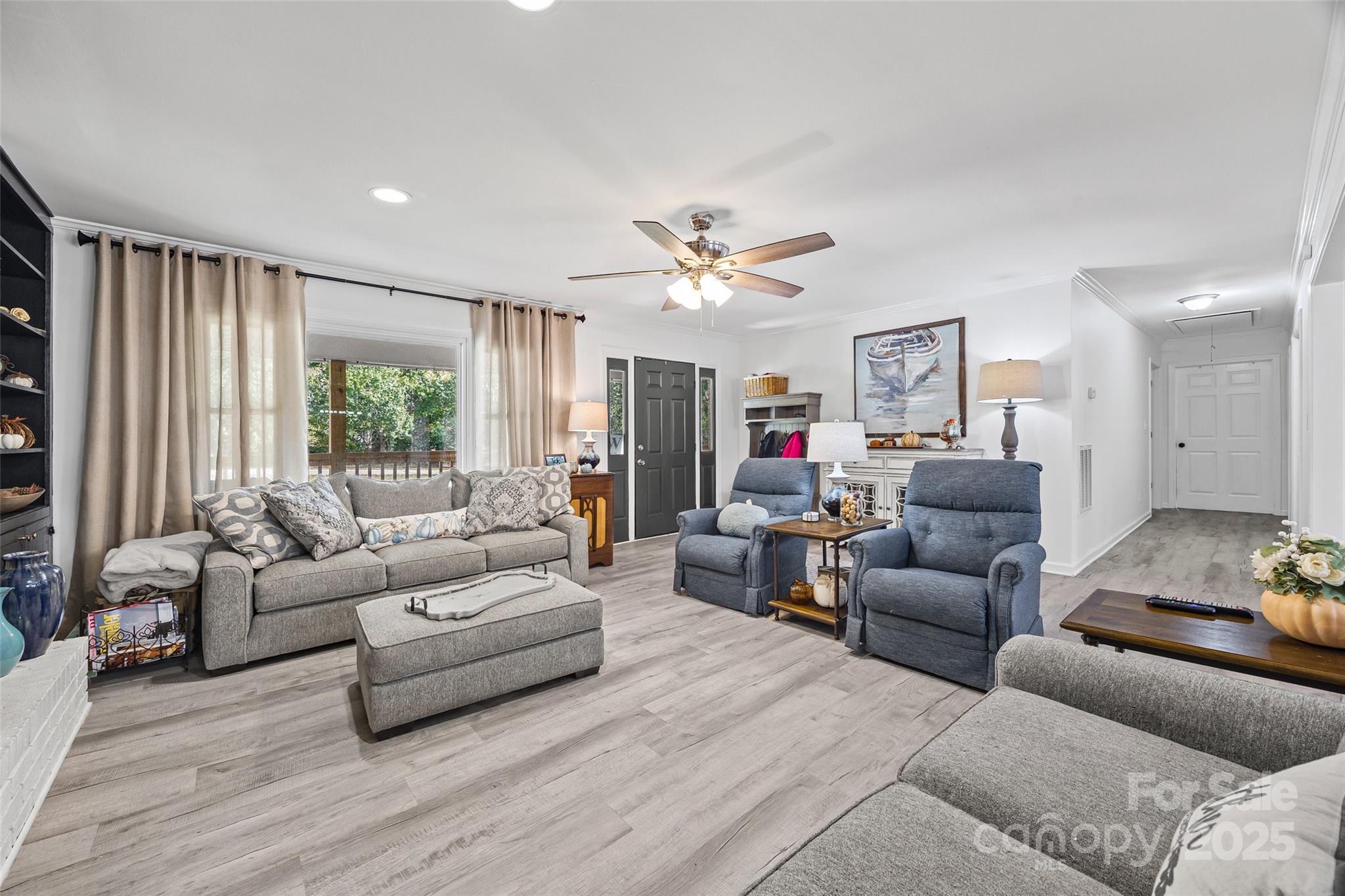 Hidden Lakes - Residential