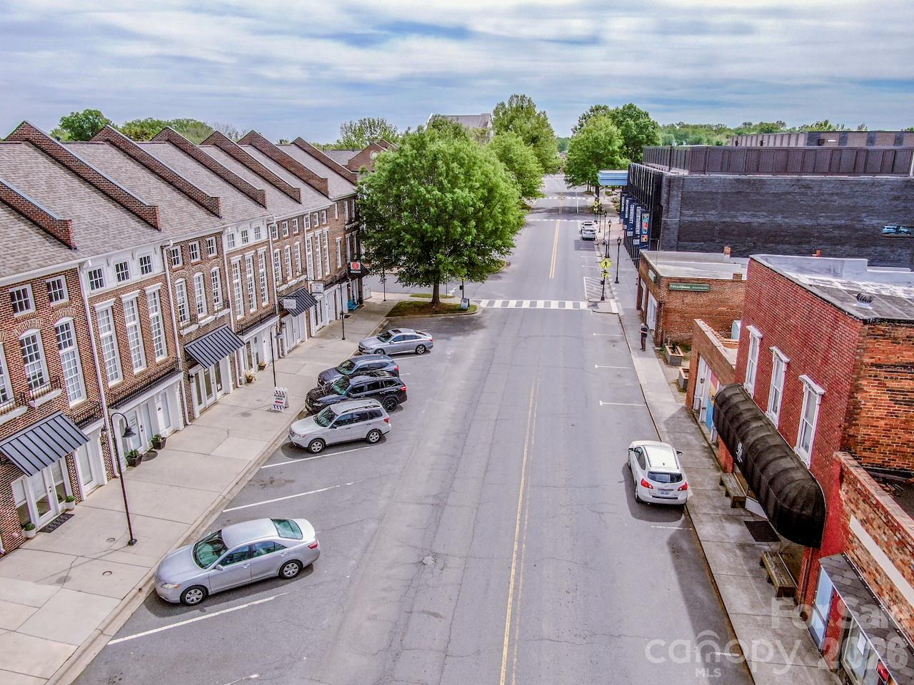 21329 Catawba Avenue