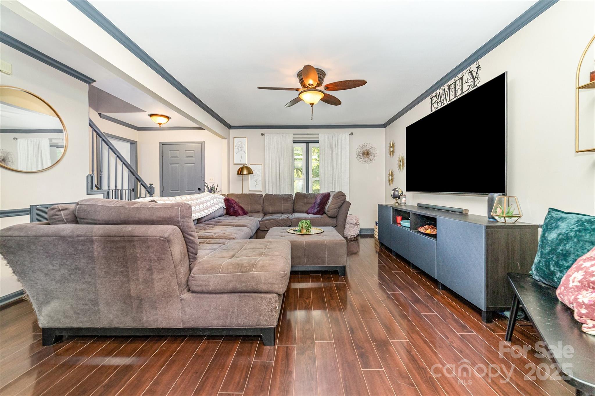 8009 Jefferson Colony Road