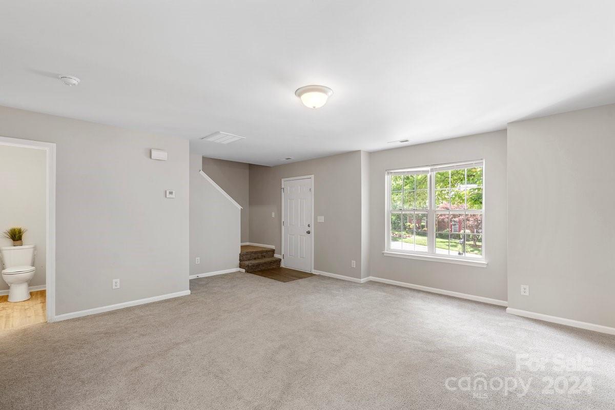 Stoney Pointe - Residential