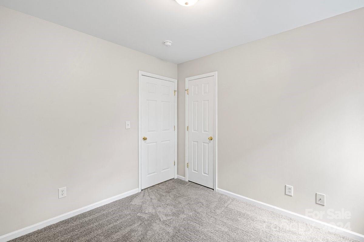 Stoney Pointe - Residential