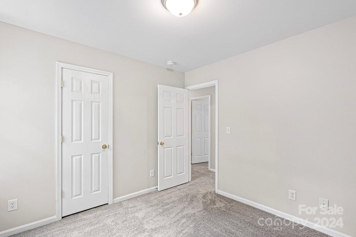 Stoney Pointe - Residential