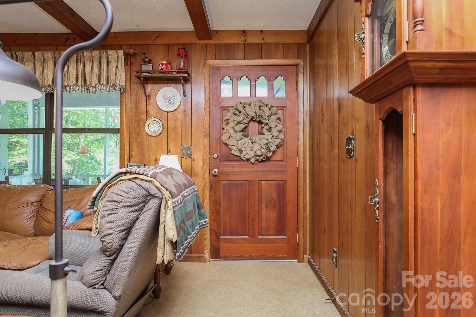 146 W Stecoah Heights