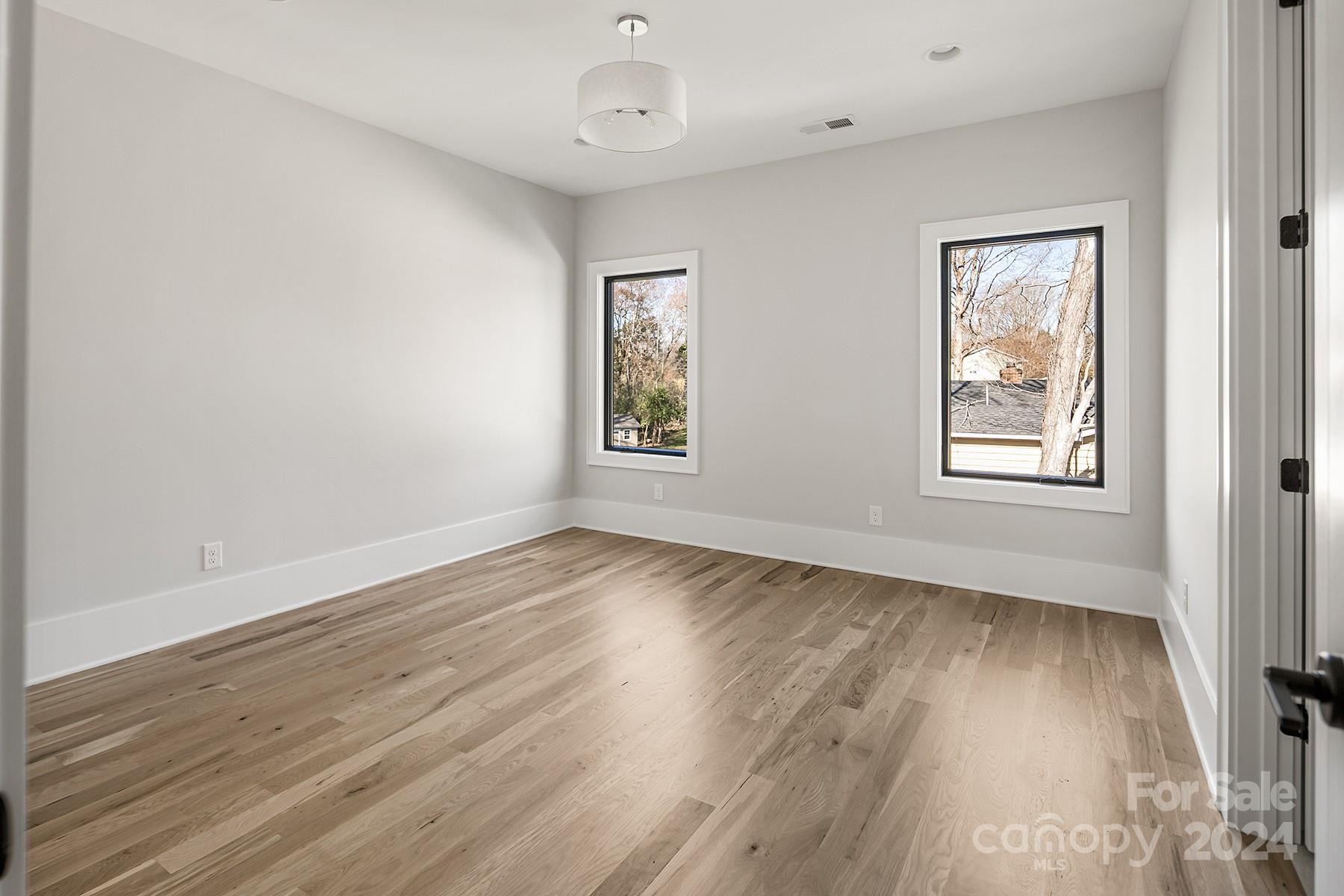 Southminster Woods - Residential