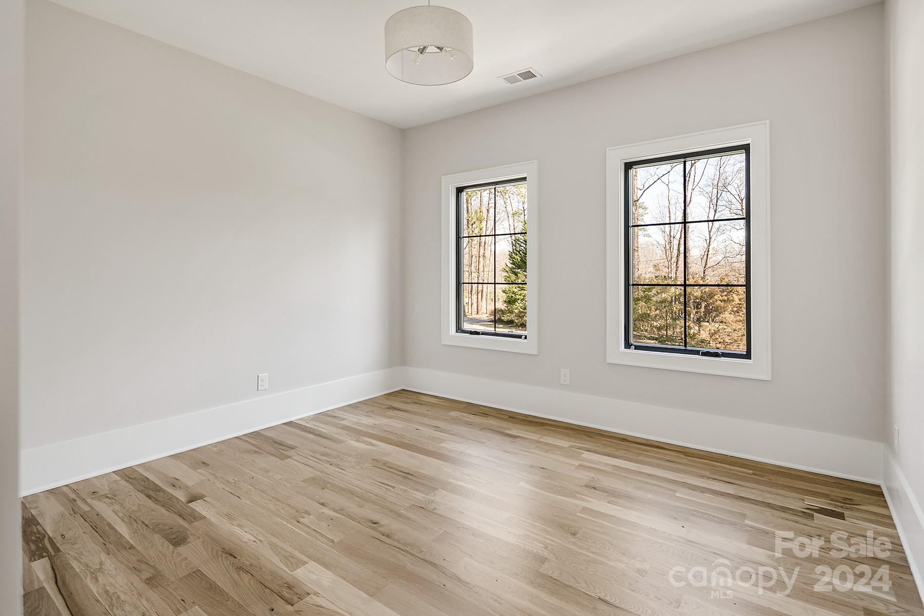 Southminster Woods - Residential