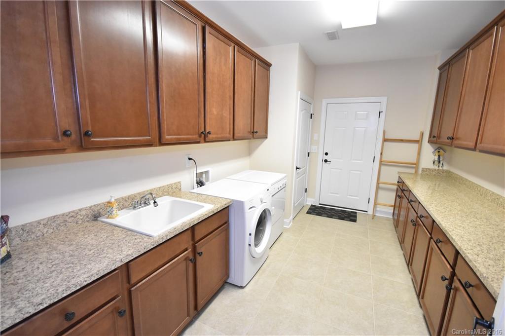 Baileys Glen - Residential