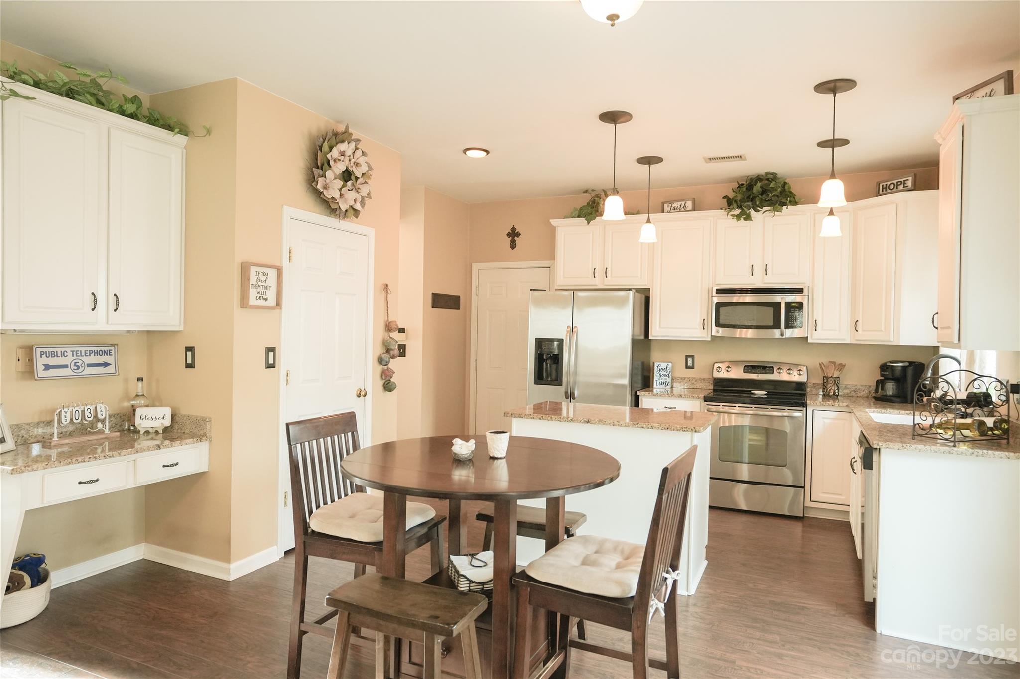 Winslow Bay - Residential