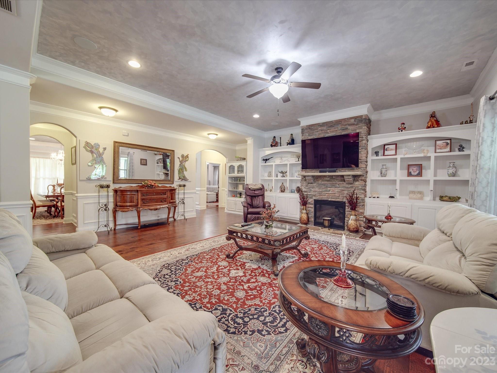 Kellswater Bridge - Residential