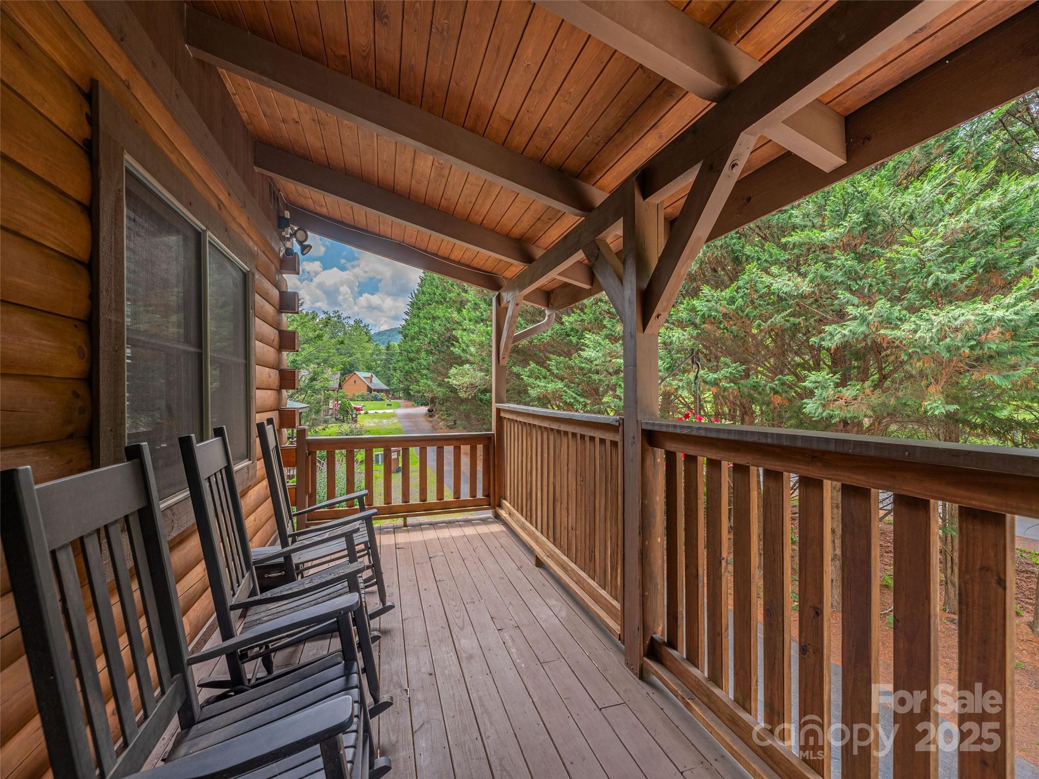 15 Breezy Creek Lane