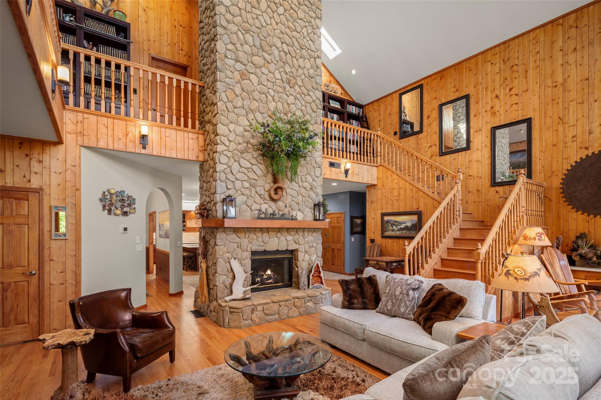 128 Moffitt Road