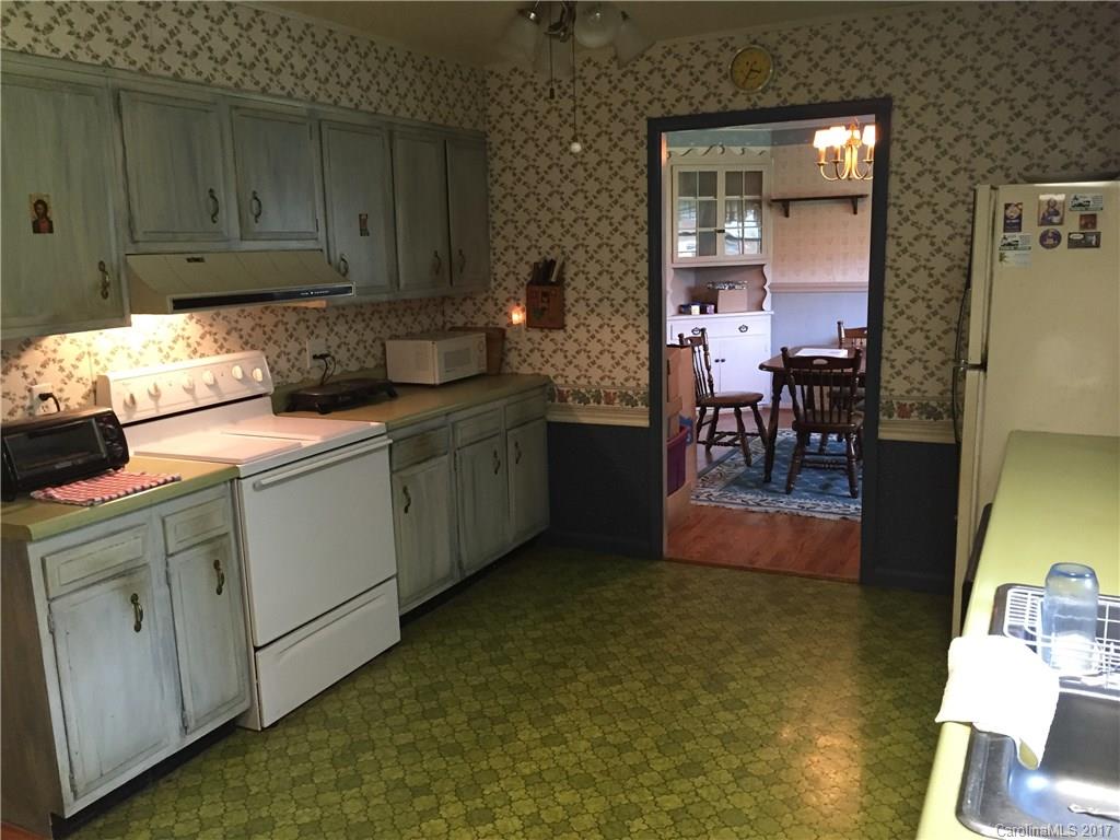 Royal Pines - Residential