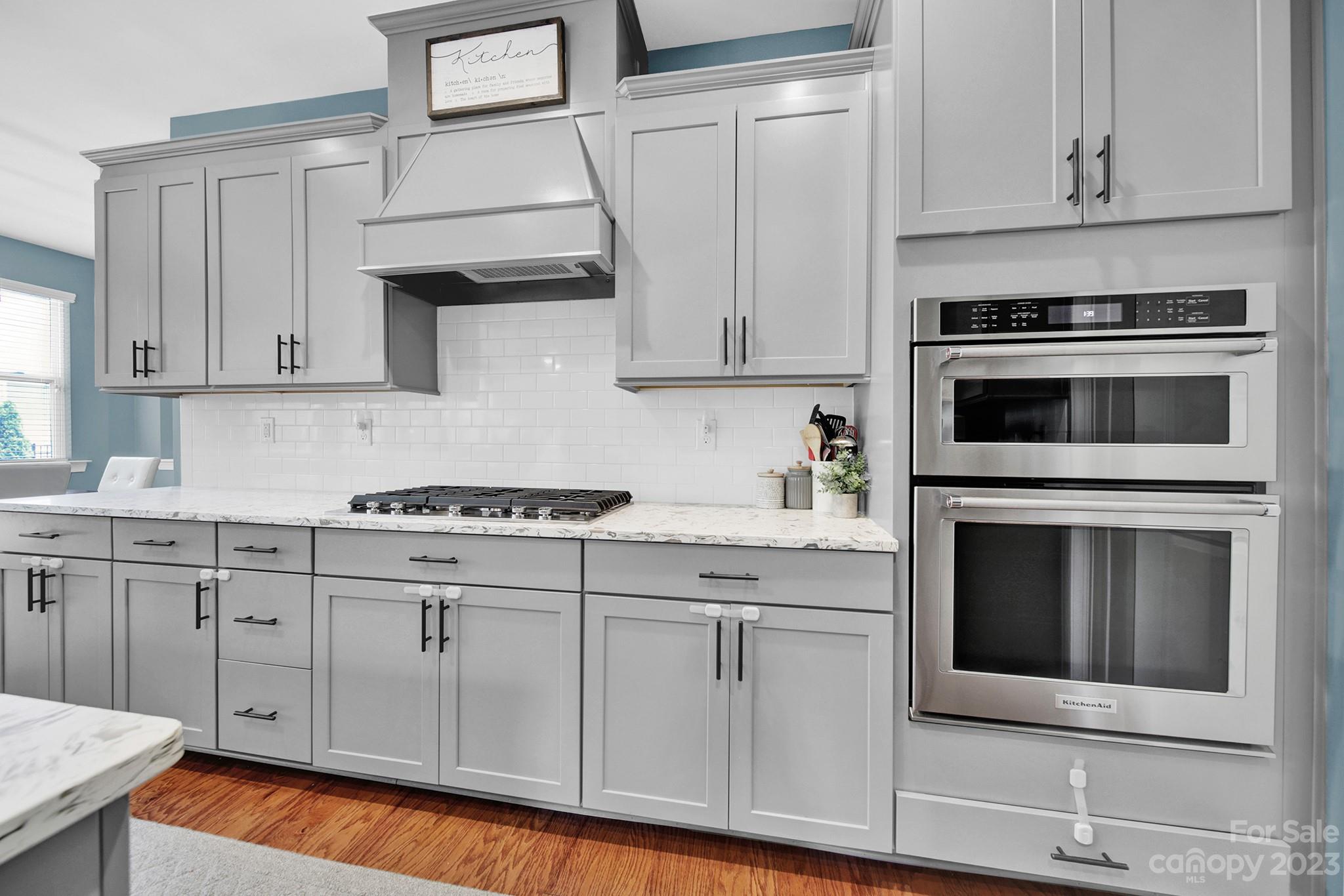 Lake Crest - Residential