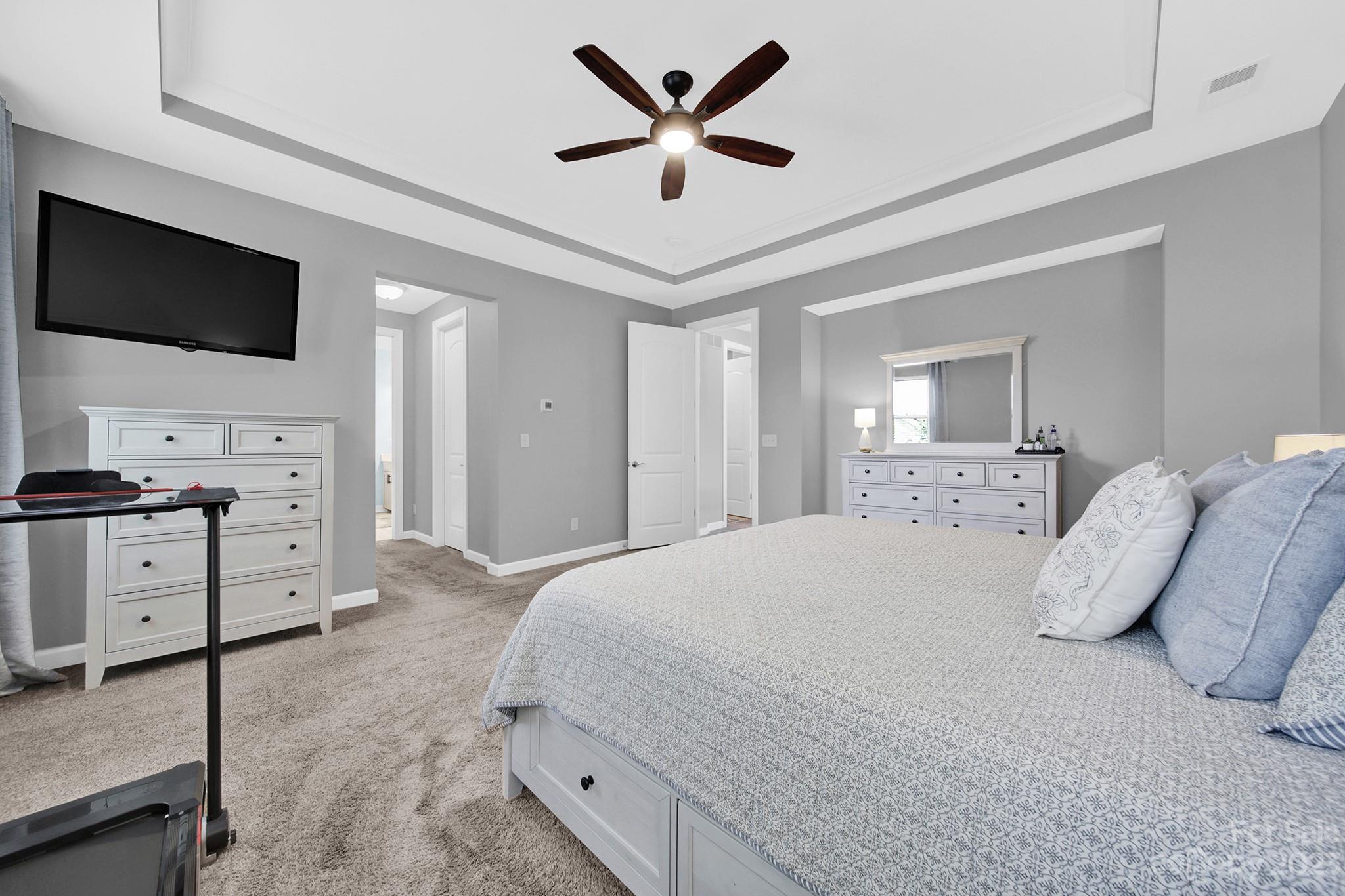 Lake Crest - Residential